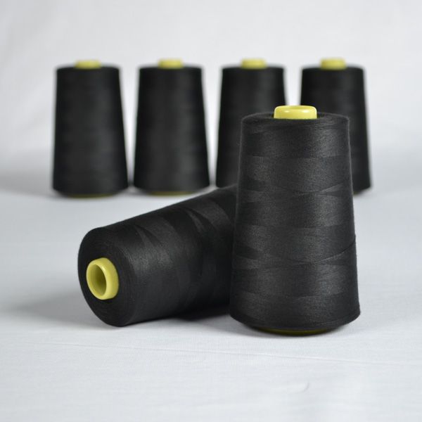 Overlock/coverlock polyester tråd NTF 5000 färg svart