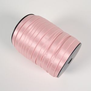 Satin gummiband / bandbredd 12 mm rosa