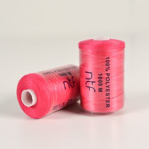 Polyester tråd NTF 1000 magenta