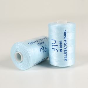Polyester tråd NTF 1000 ljusblå