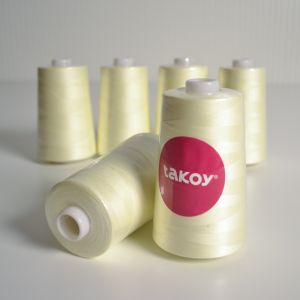 Overlock/coverlock polyester tråd TKY 5000 färg ecru